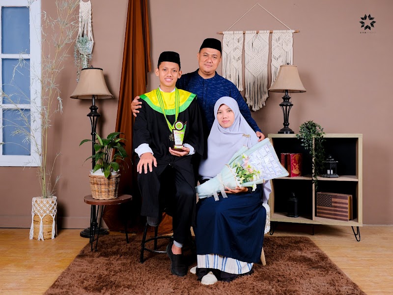 Star Photo & Advertising: Menangkap Cerita Cilacap dalam Setiap Lensa